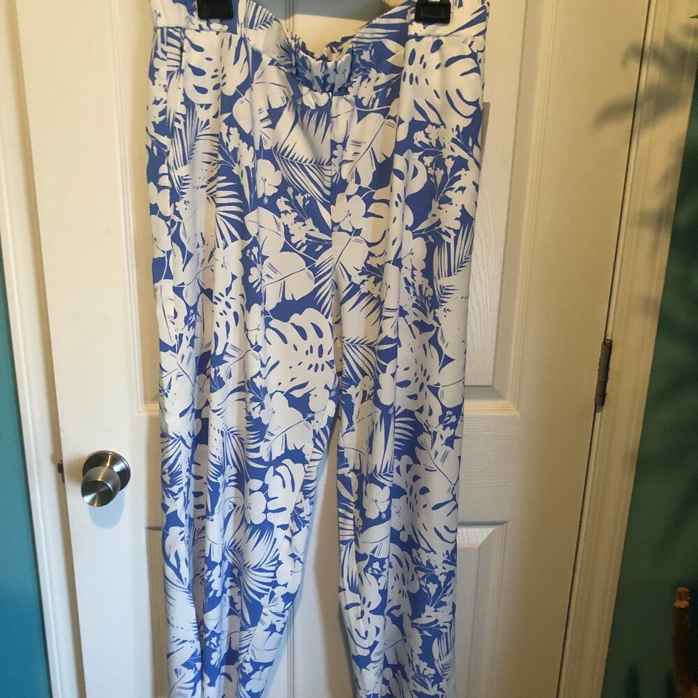 Tropical floral print pants size XL
